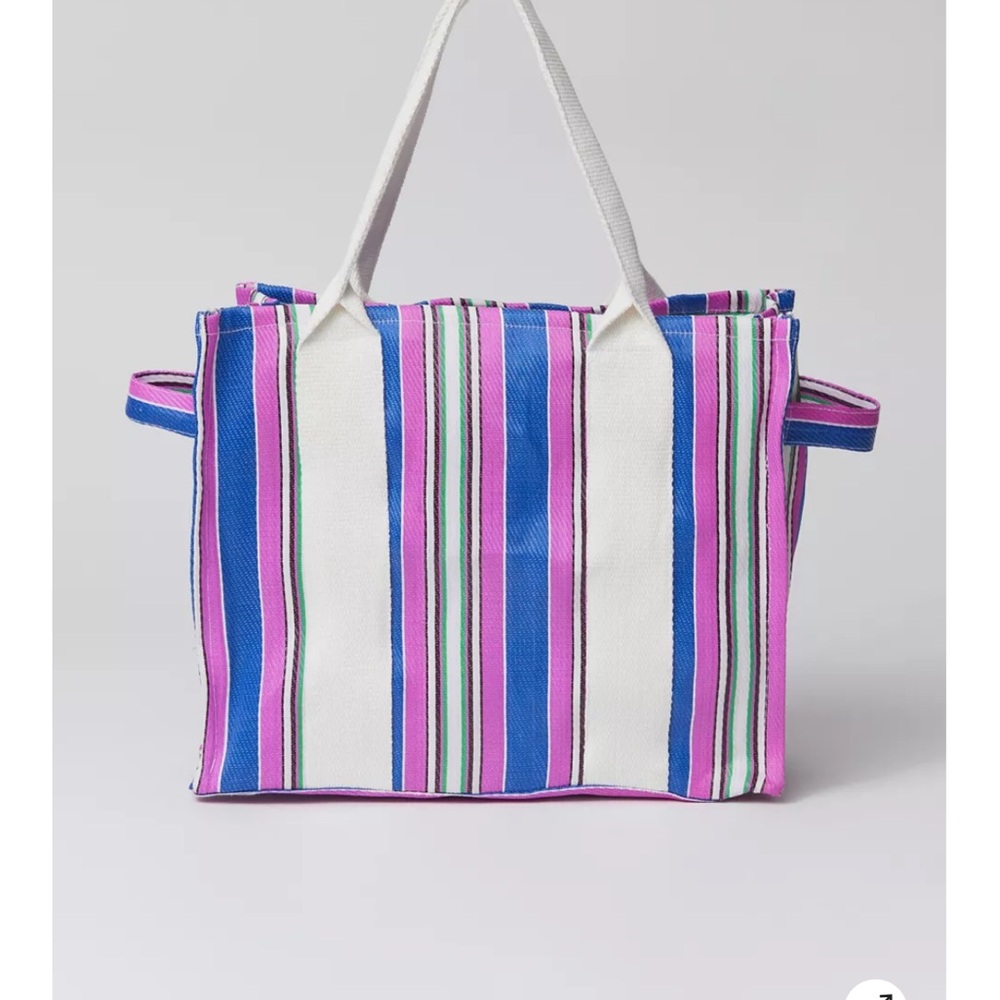 Urban Outfitters BDG Serena mesh tote bag NWT